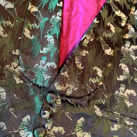 tux vest - green leaves  - adjustable T neck & waist - Picture 3 of 4